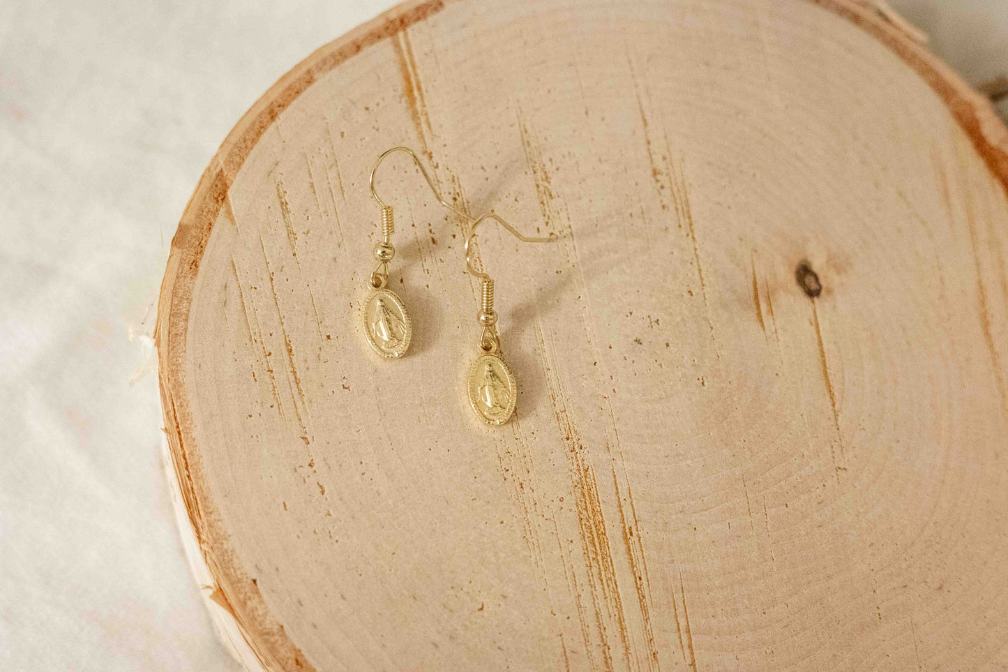 Dainty Miraculous Medal