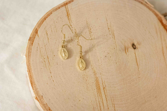 Dainty Miraculous Medal